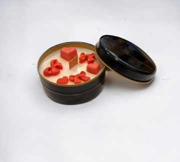 KURDELELİ VE KALPLİ MUM 